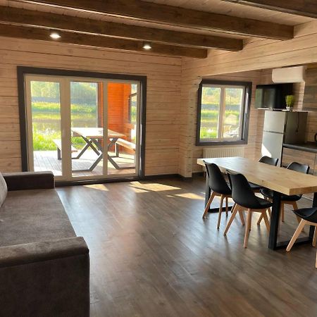 Guesthouse On The Lake With Bathhouse 70 Km From Kiev Makariv Exteriör bild