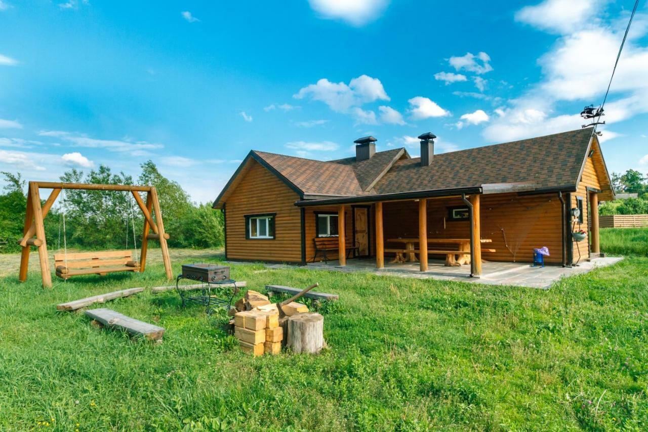 Guesthouse On The Lake With Bathhouse 70 Km From Kiev Makariv Exteriör bild
