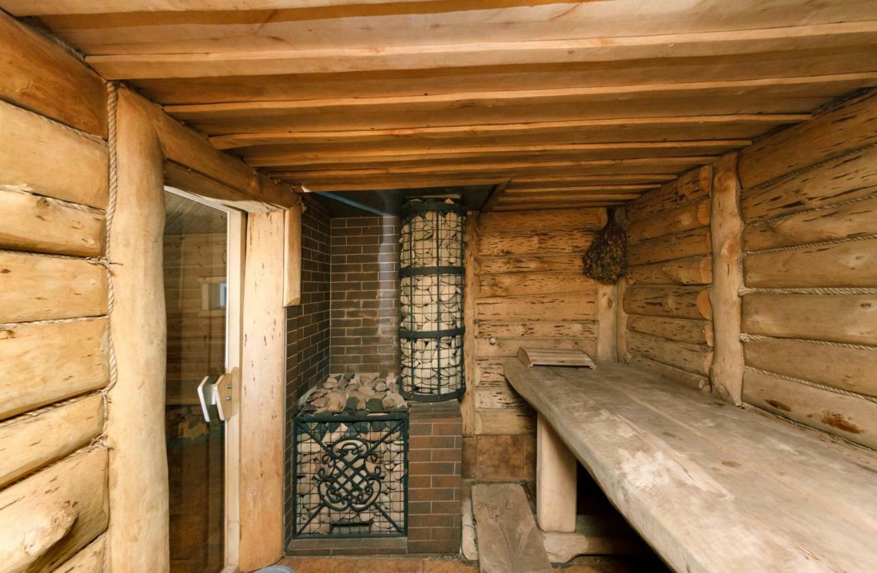 Guesthouse On The Lake With Bathhouse 70 Km From Kiev Makariv Exteriör bild