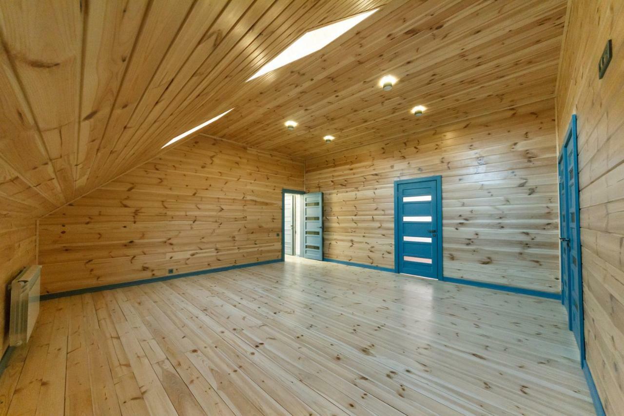 Guesthouse On The Lake With Bathhouse 70 Km From Kiev Makariv Exteriör bild