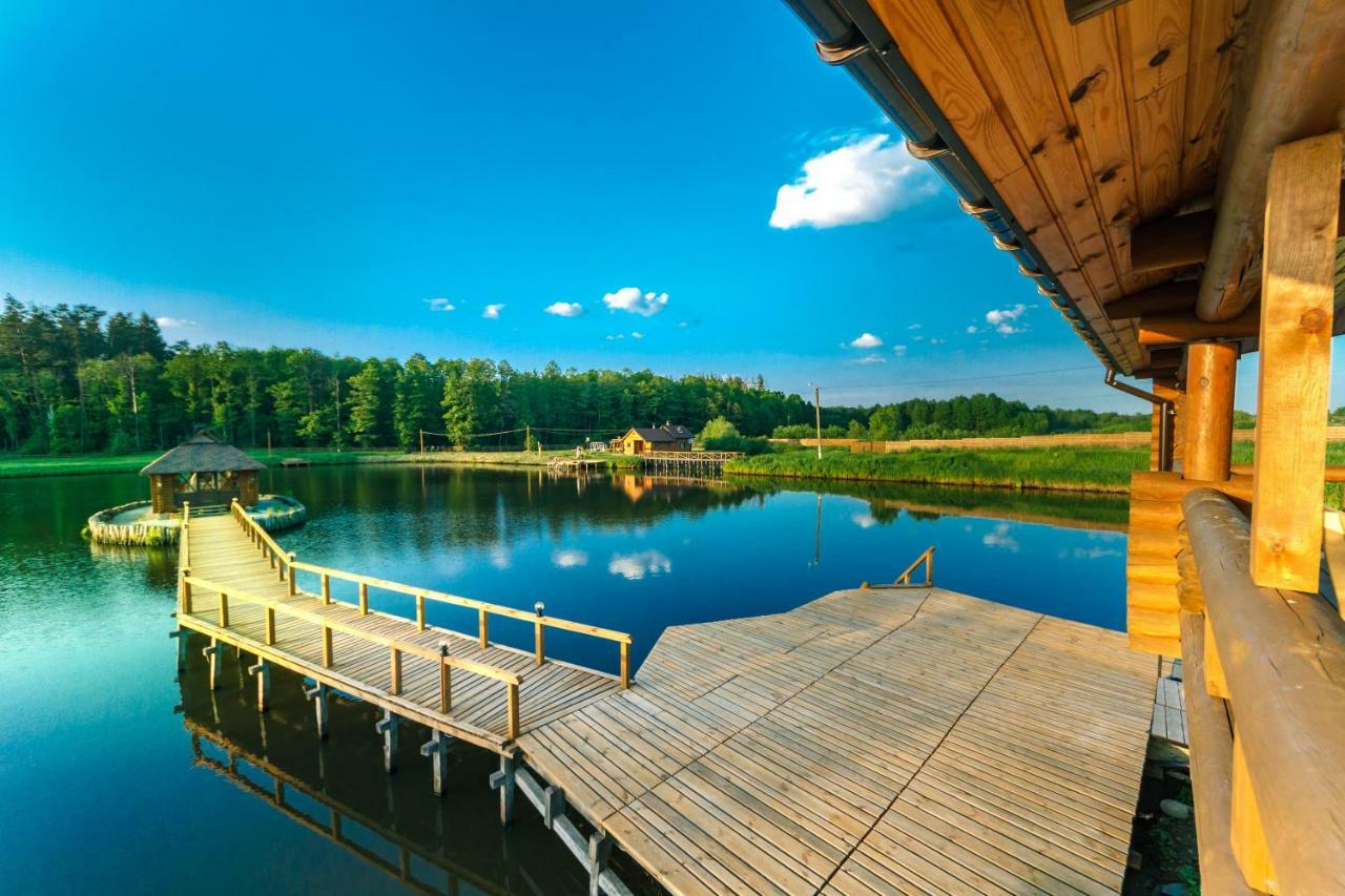 Guesthouse On The Lake With Bathhouse 70 Km From Kiev Makariv Exteriör bild