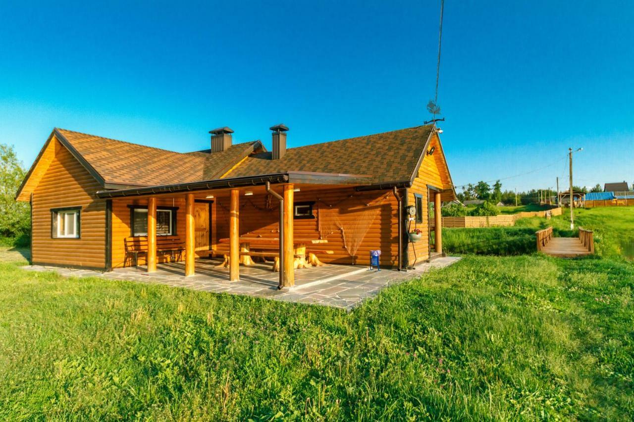 Guesthouse On The Lake With Bathhouse 70 Km From Kiev Makariv Exteriör bild
